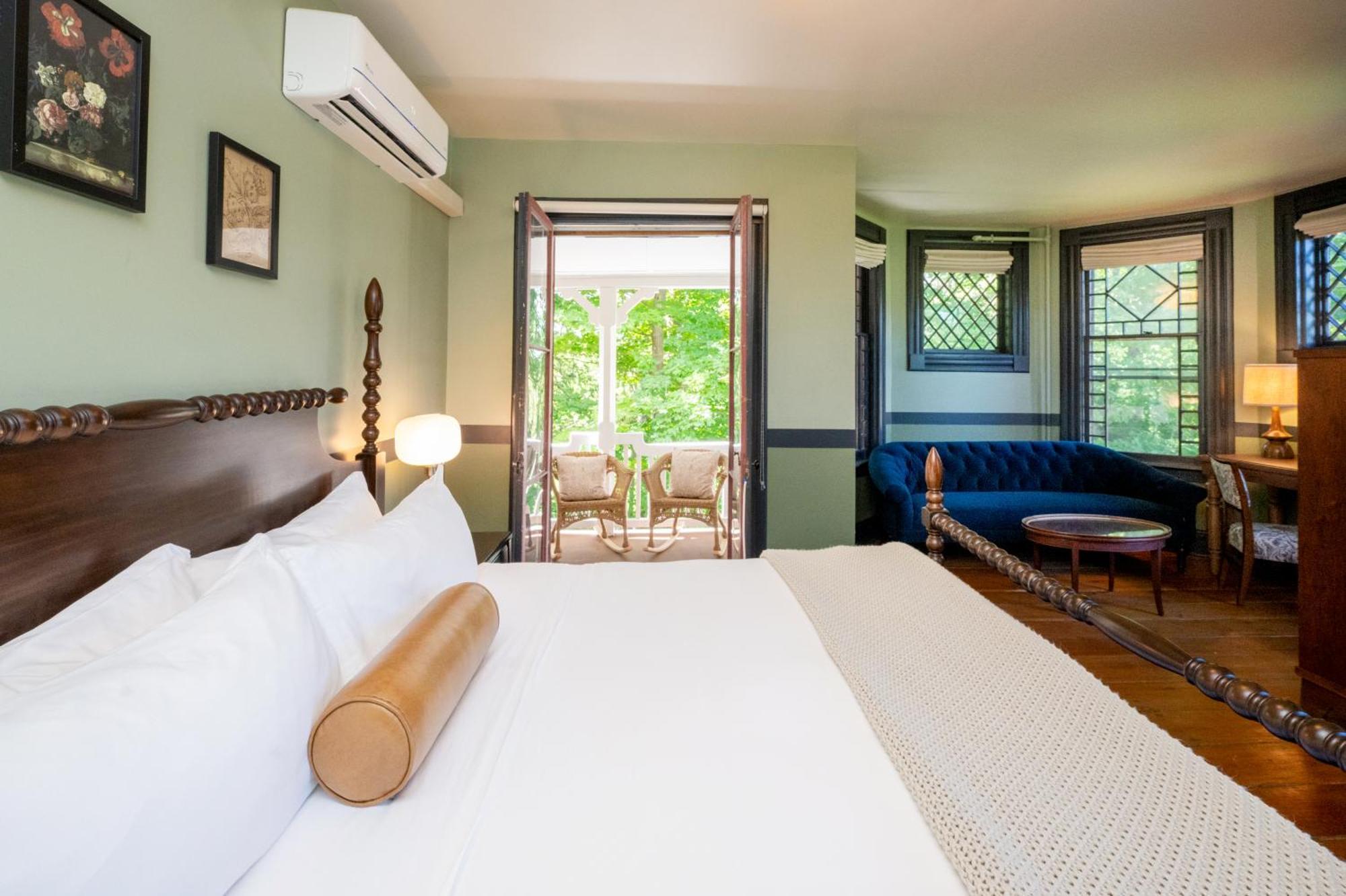 The Constance By The Lenox Collection Hotel ภายนอก รูปภาพ